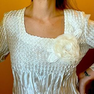 Y2K Carrie Bradshaw Silky White Scrunch Flower Top